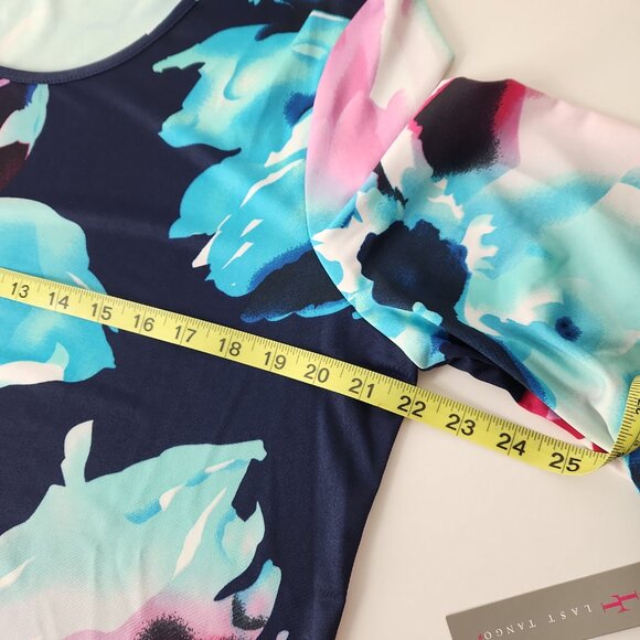 Last Tango asymmetrical top size XL gorgeous floral print stretch chiffon trim - Picture 10 of 10